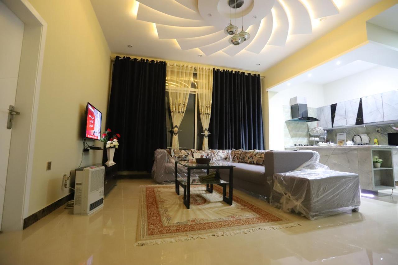 Aloche Apartments Murree Buitenkant foto