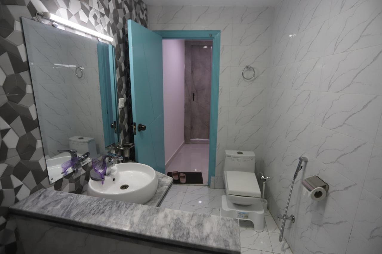 Aloche Apartments Murree Buitenkant foto